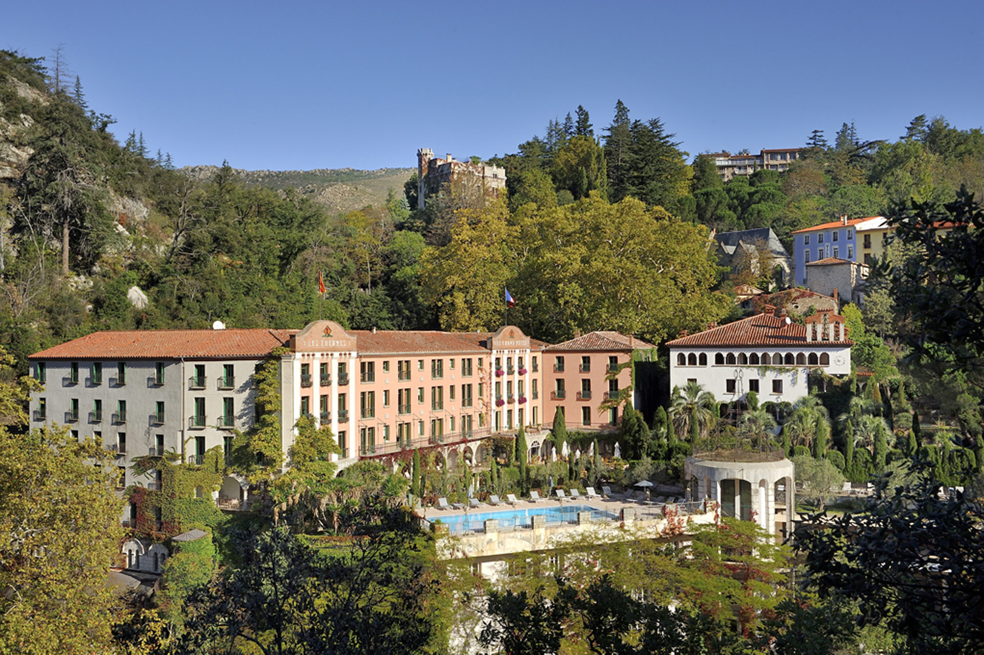 station thermale molitg les bains vue panoramique établissement