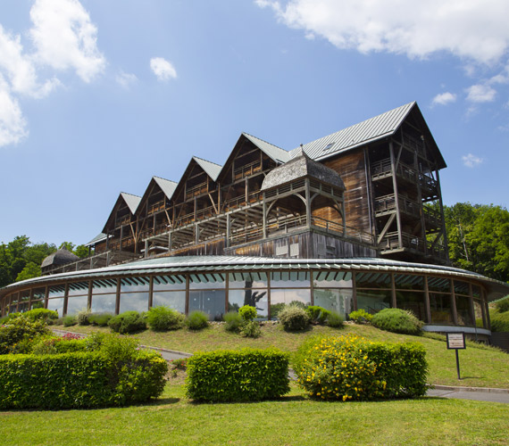 Thermes de Cransac © Corentin Mossière